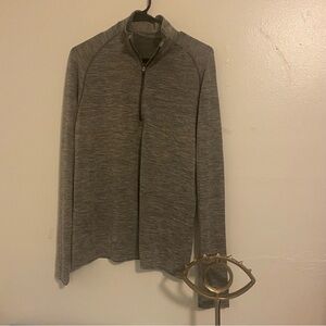 Men's Gray lululemon top large
